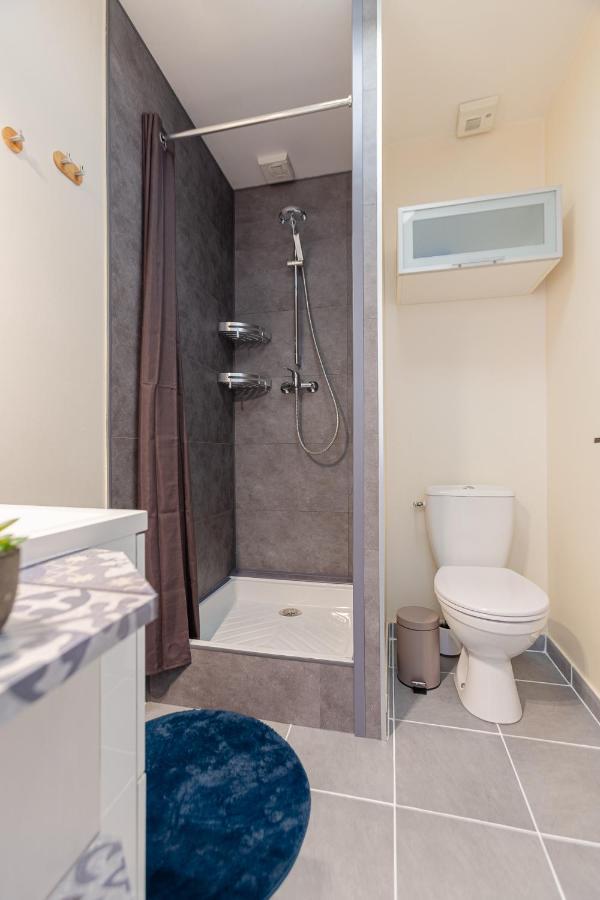 Duplex Lumineux 2 Chambres Centre Zone Pietonne Valence  Bagian luar foto